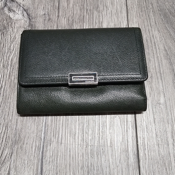 Coach Vintage Snap Leather Olive Green Trifold Wallet Coach Bags - Picture 4 of 16